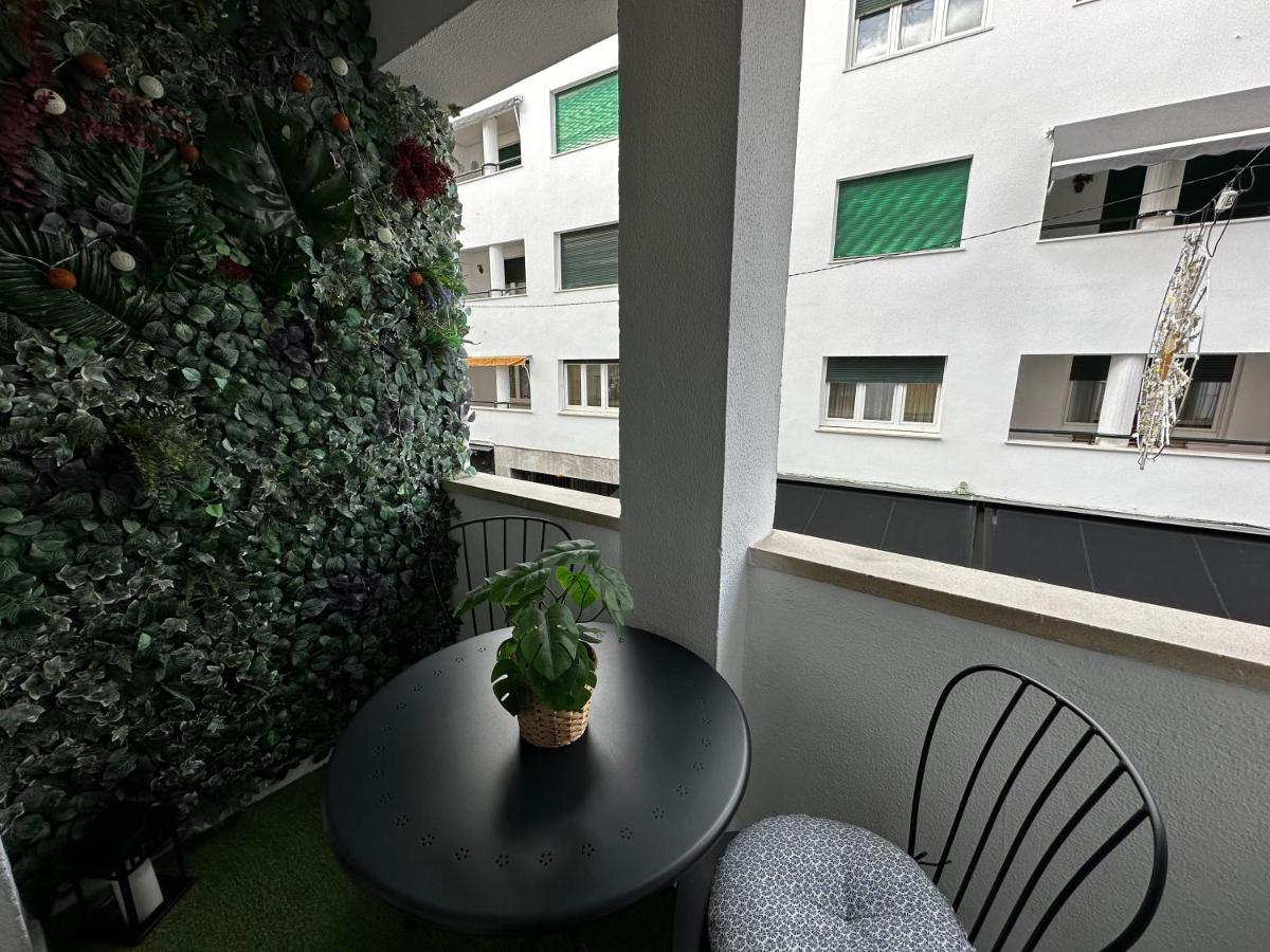 Bastinazo Alohadream - Premium - La Mejor Ubicacion Con Aire Acondicionado, Insonorizacion, Terraza Y Equipamiento En El Puerto De Santa Maria - Grupo De Solo Menores De 25 No Aceptados Salvo Fianza Adicional Extérieur photo